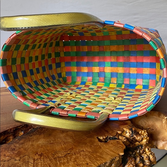 Colorful Woven Satchel Bag. Rainbow Vintage bag. 60s bag. Retro handbag - Picture 3 of 4